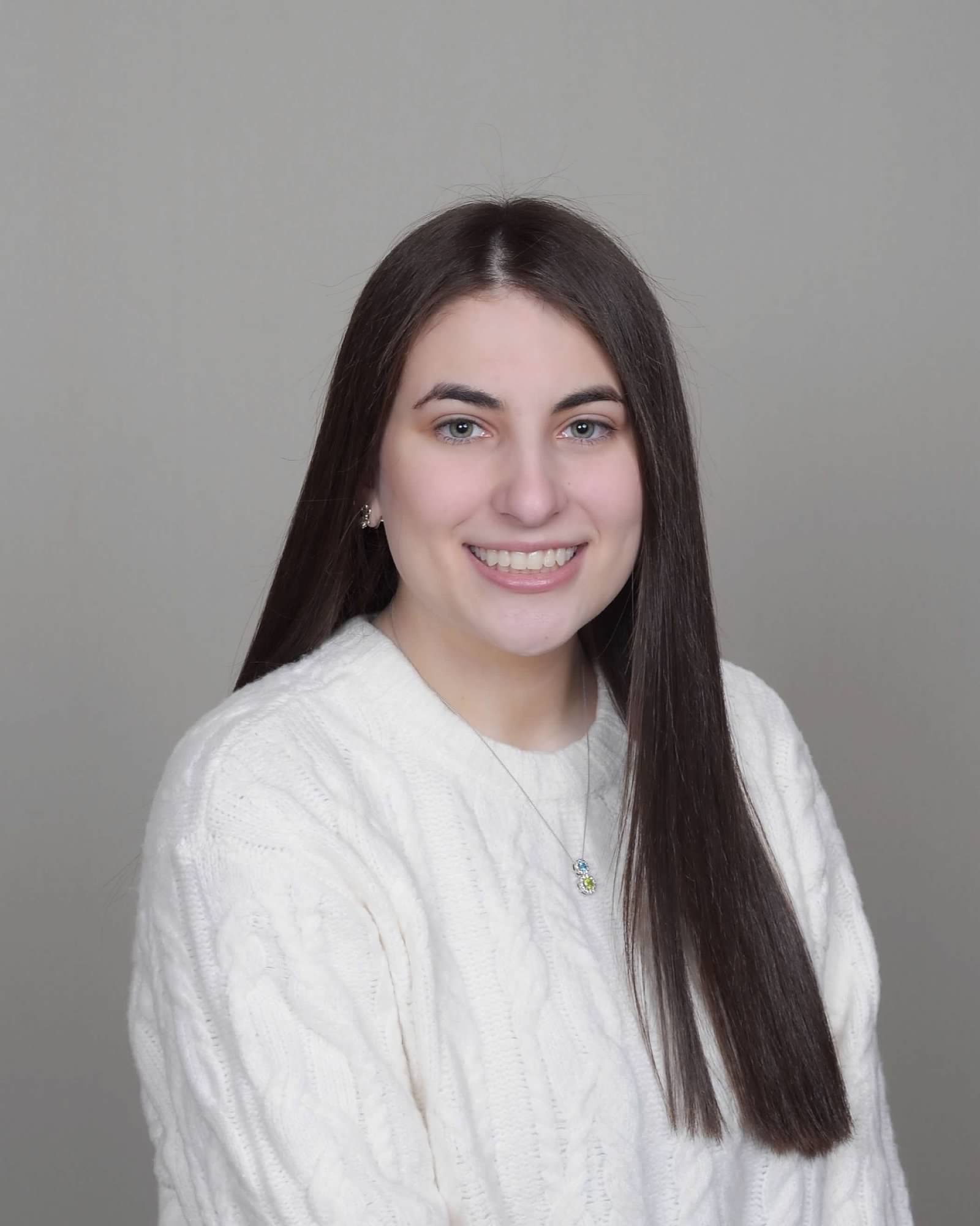 Lauren Brodsky professional headshot